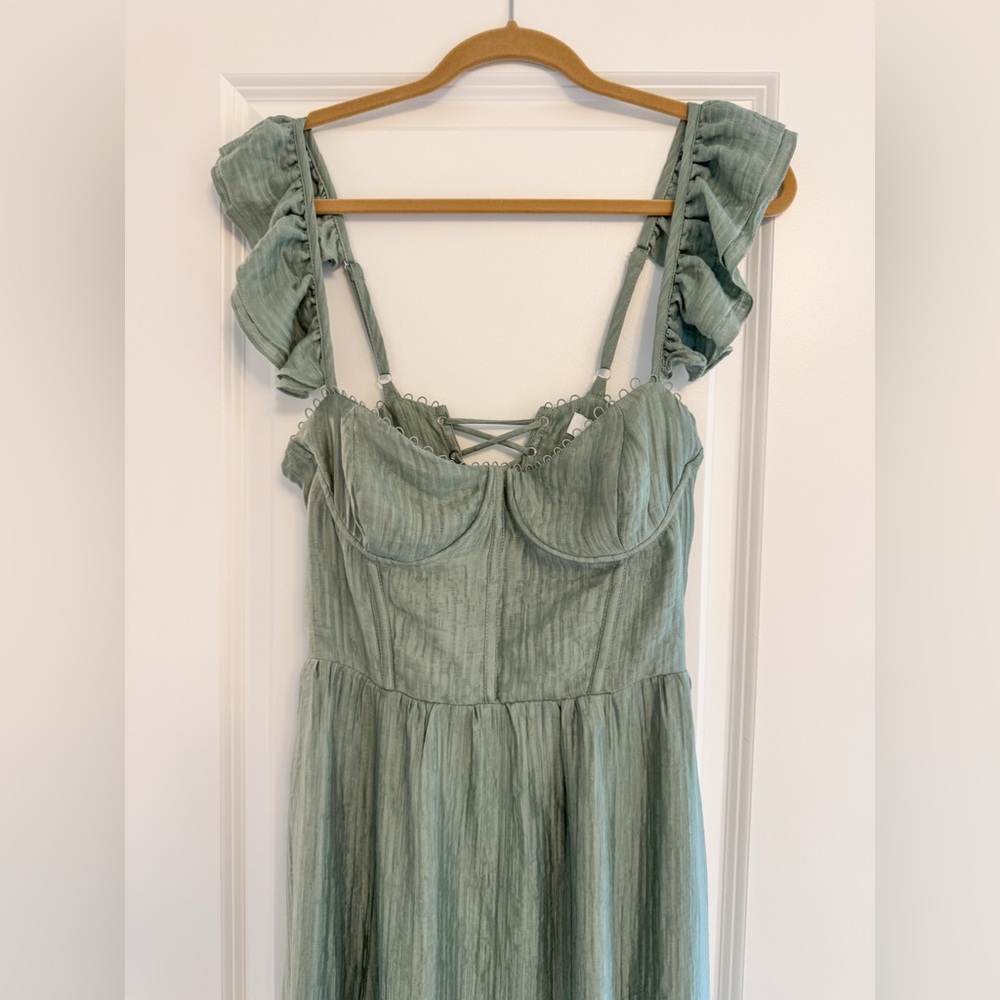 ASTR Bustier Midi Dress in Sage Green - Picture 7 of 10